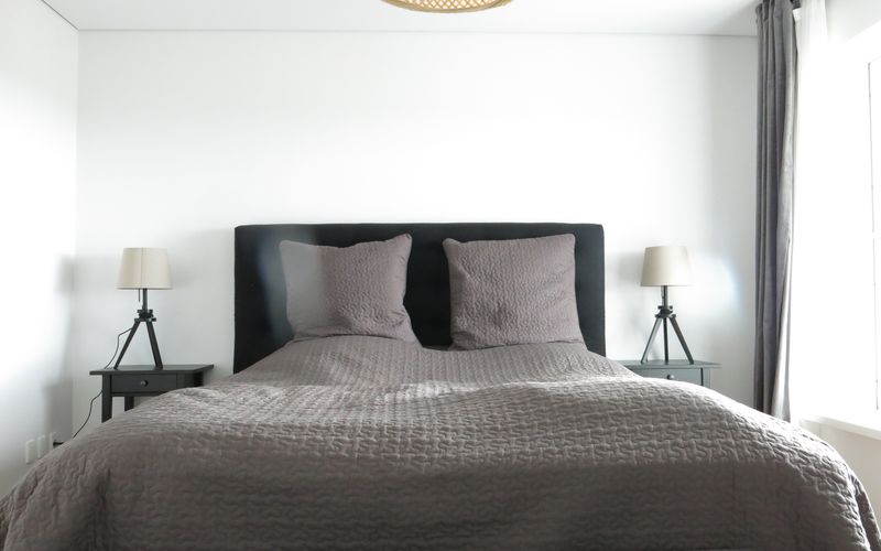 Furnished apartments for short term rental and long term rental, online